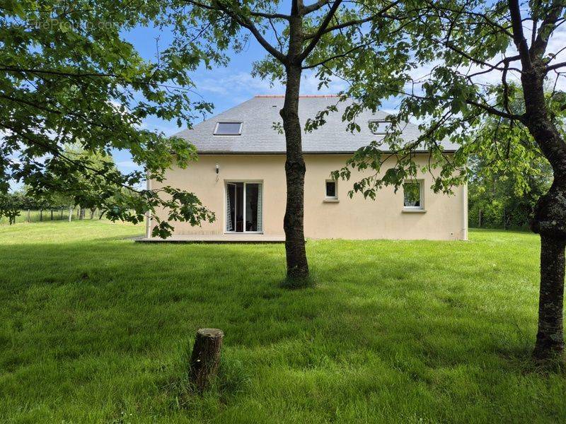 Maison à CHELUN