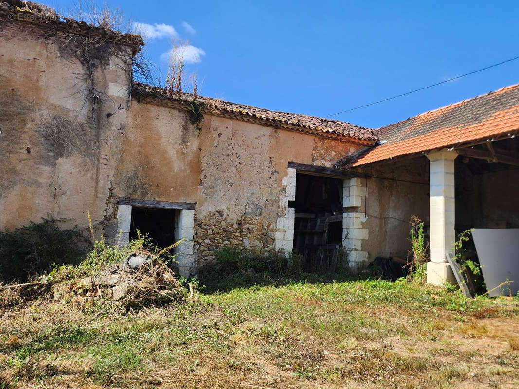 Maison à VILLAMBLARD