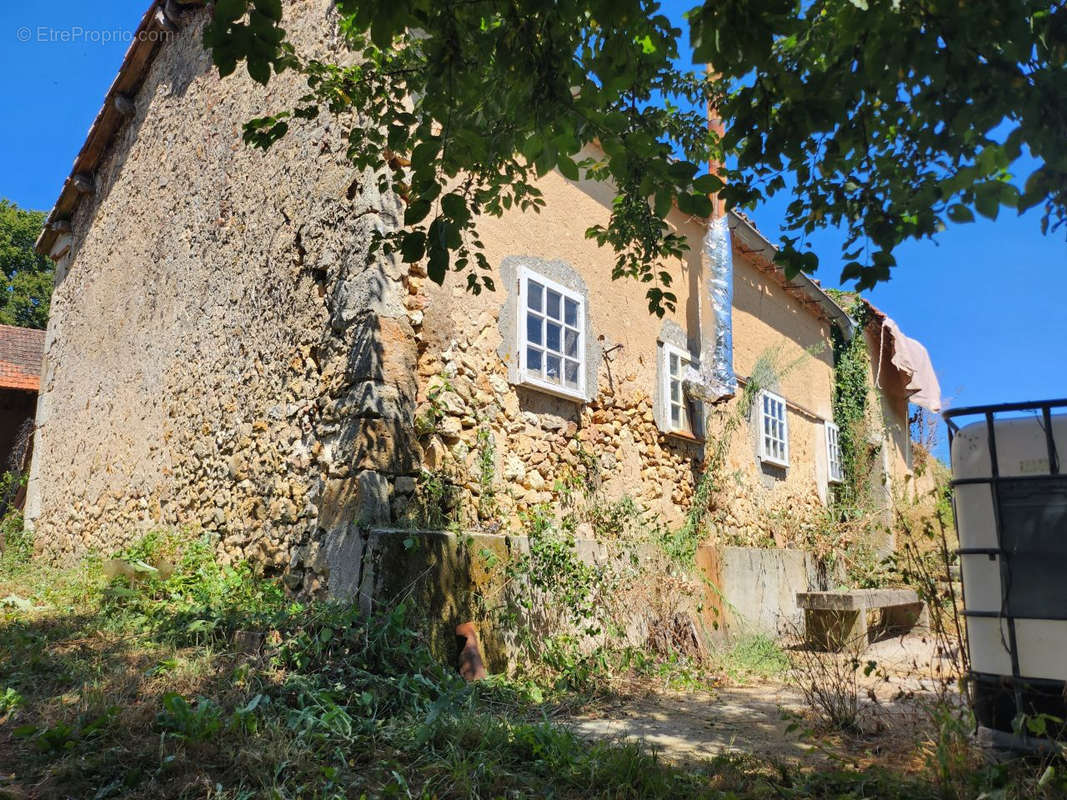 Maison à VILLAMBLARD