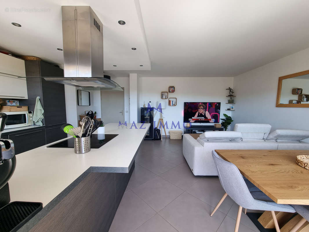 Appartement à MOUGINS