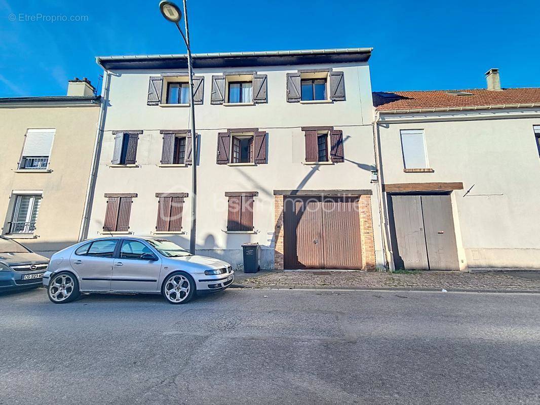 Appartement à VILLEVAUDE