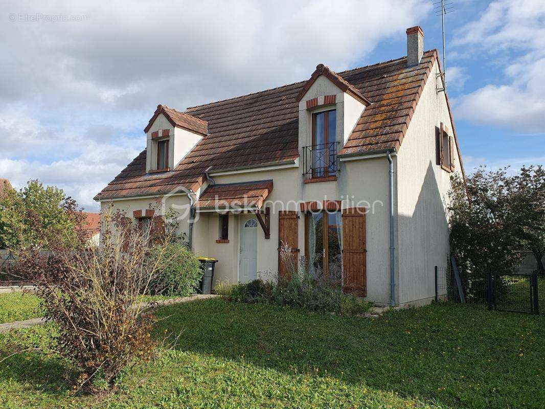 Maison à BEAUGENCY