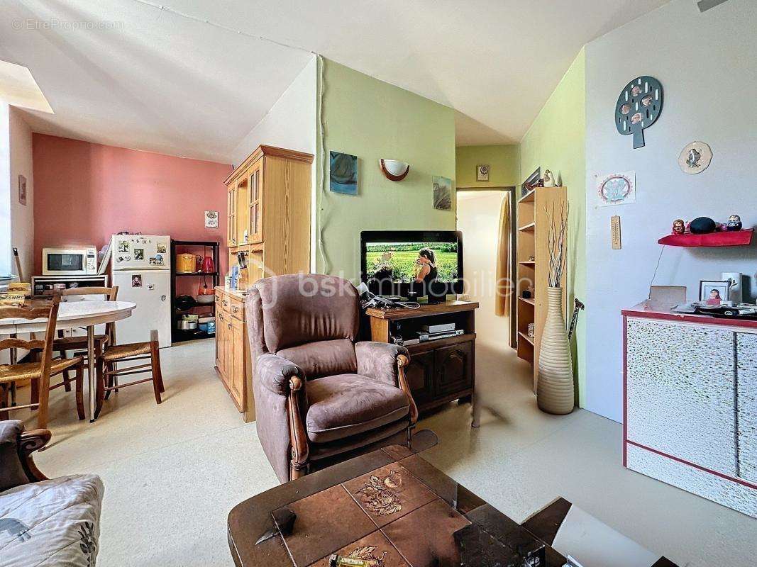 Appartement à SEURRE