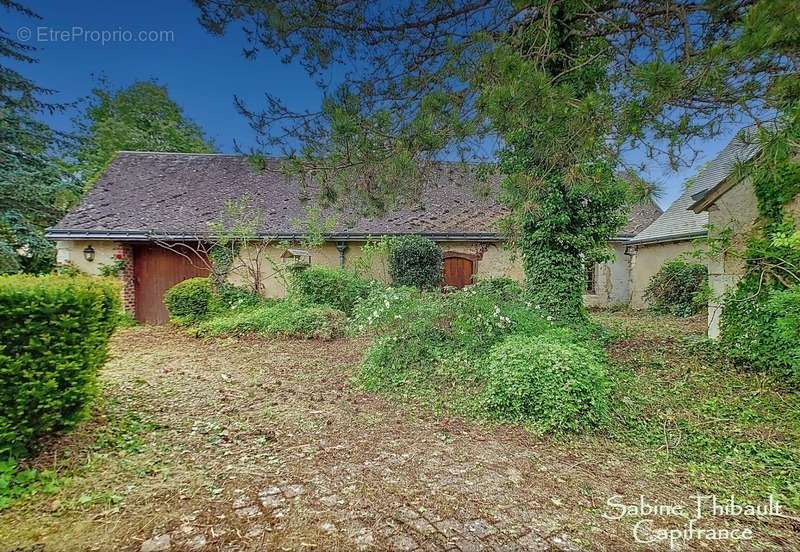 Maison à MARCILLY-SUR-MAULNE