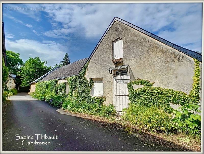 Maison à MARCILLY-SUR-MAULNE