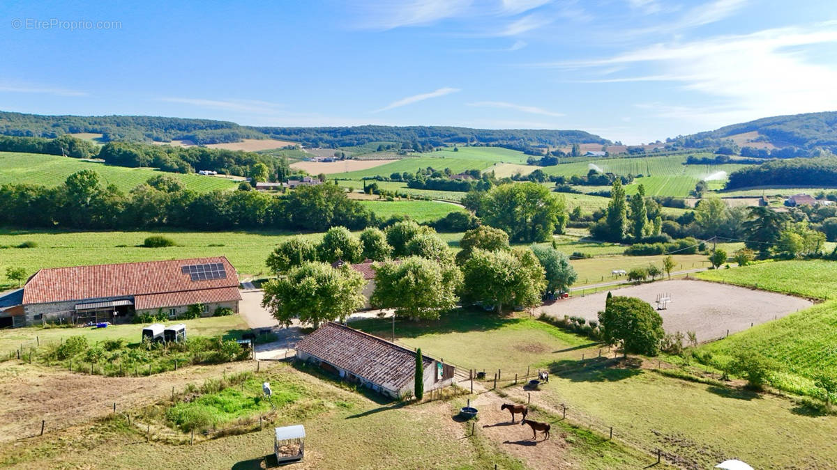 Maison à SAINT-SYLVESTRE-SUR-LOT