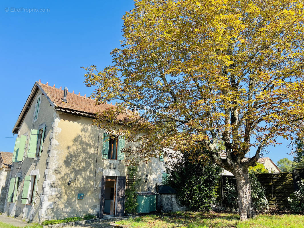 Maison à DURAS