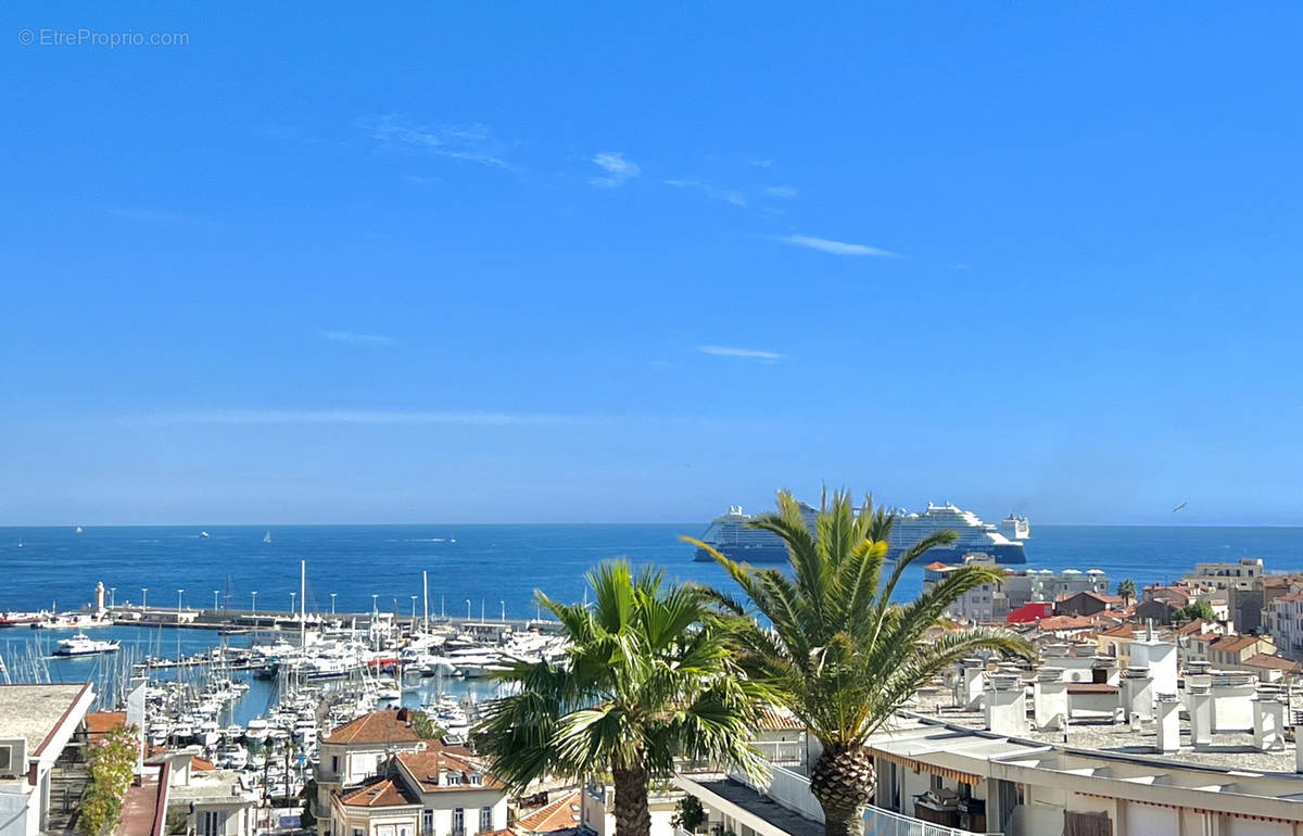 Appartement à CANNES