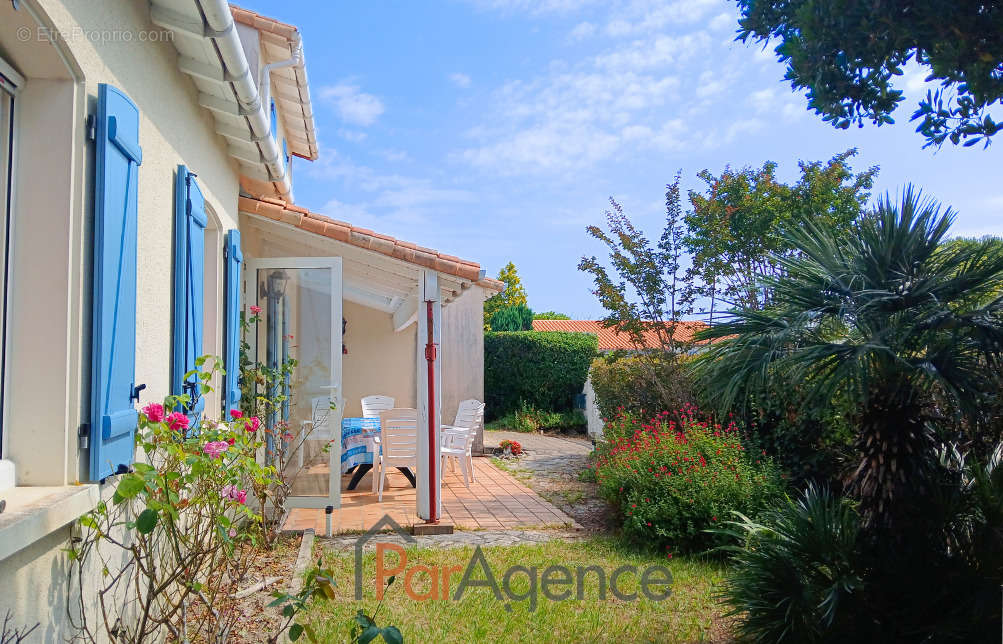 Maison à SAINT-PALAIS-SUR-MER