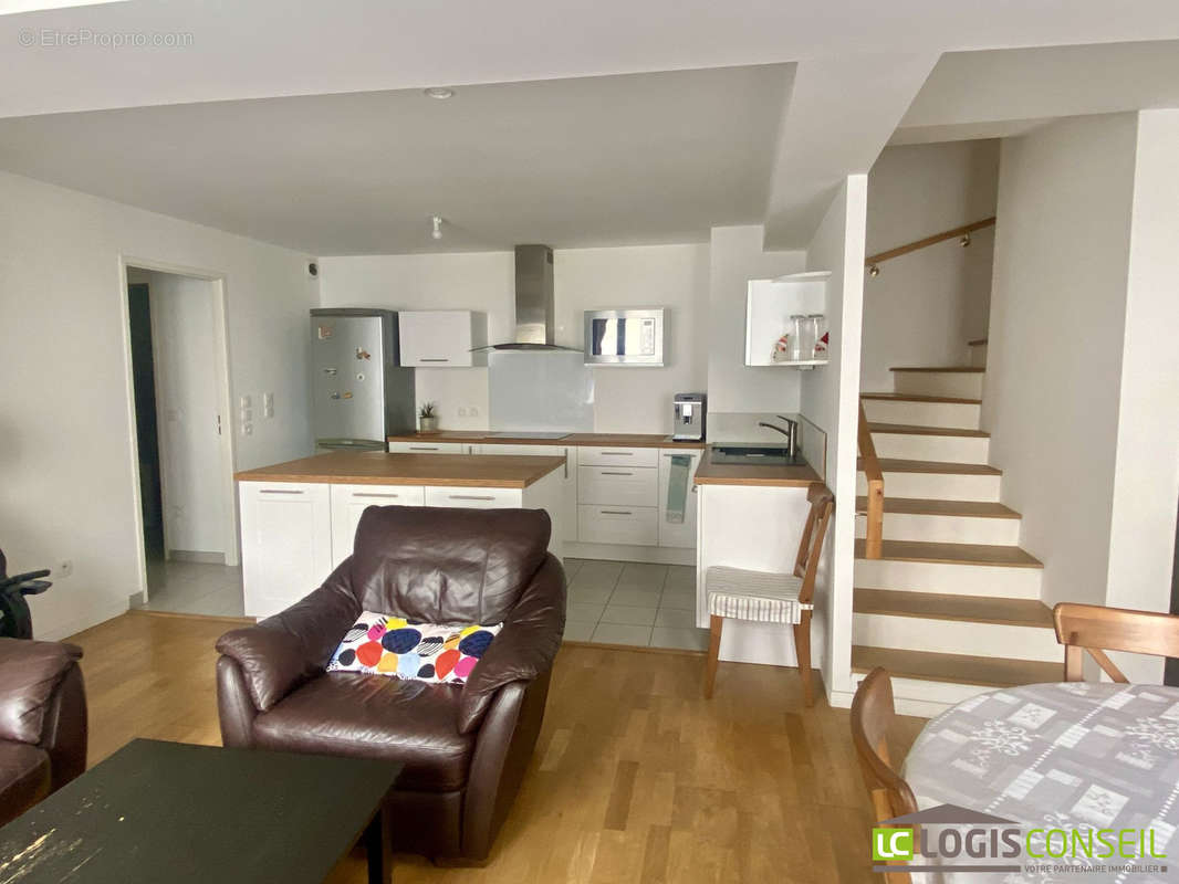 Appartement à BOURG-LA-REINE