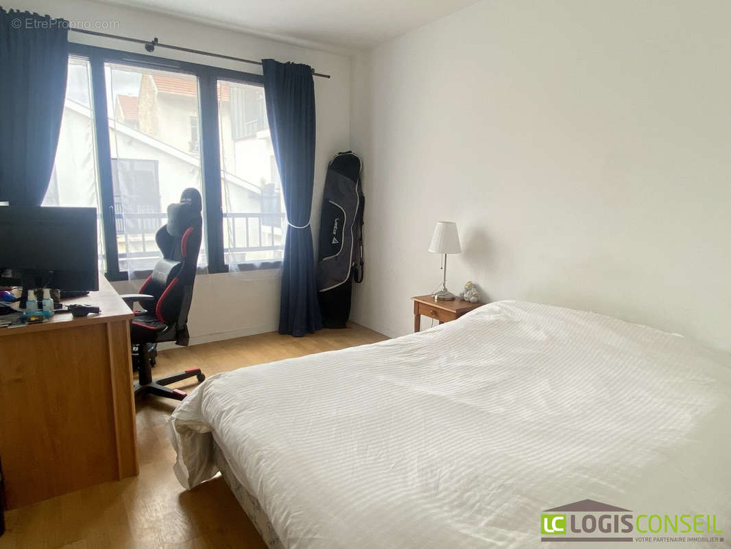 Appartement à BOURG-LA-REINE