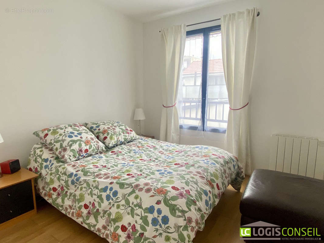 Appartement à BOURG-LA-REINE