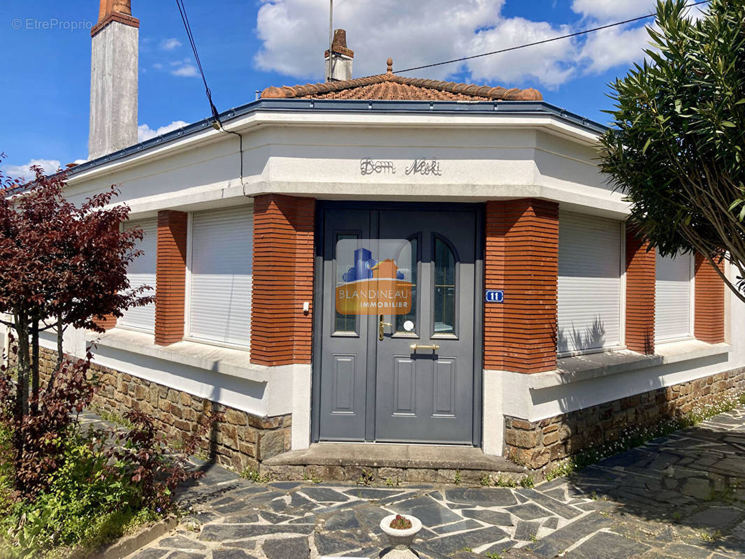 Maison à BOUGUENAIS