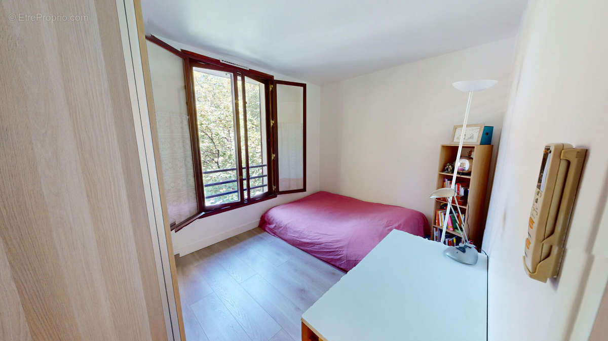 Appartement à AUBERVILLIERS