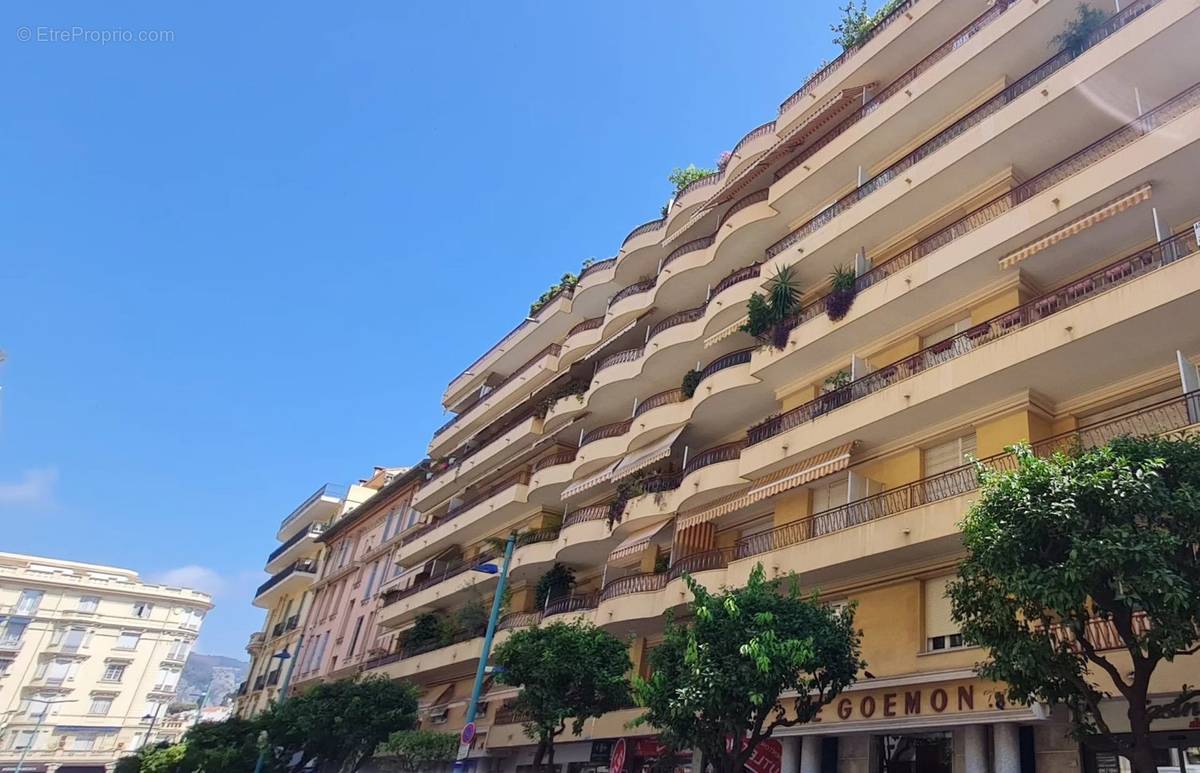 Appartement à MENTON