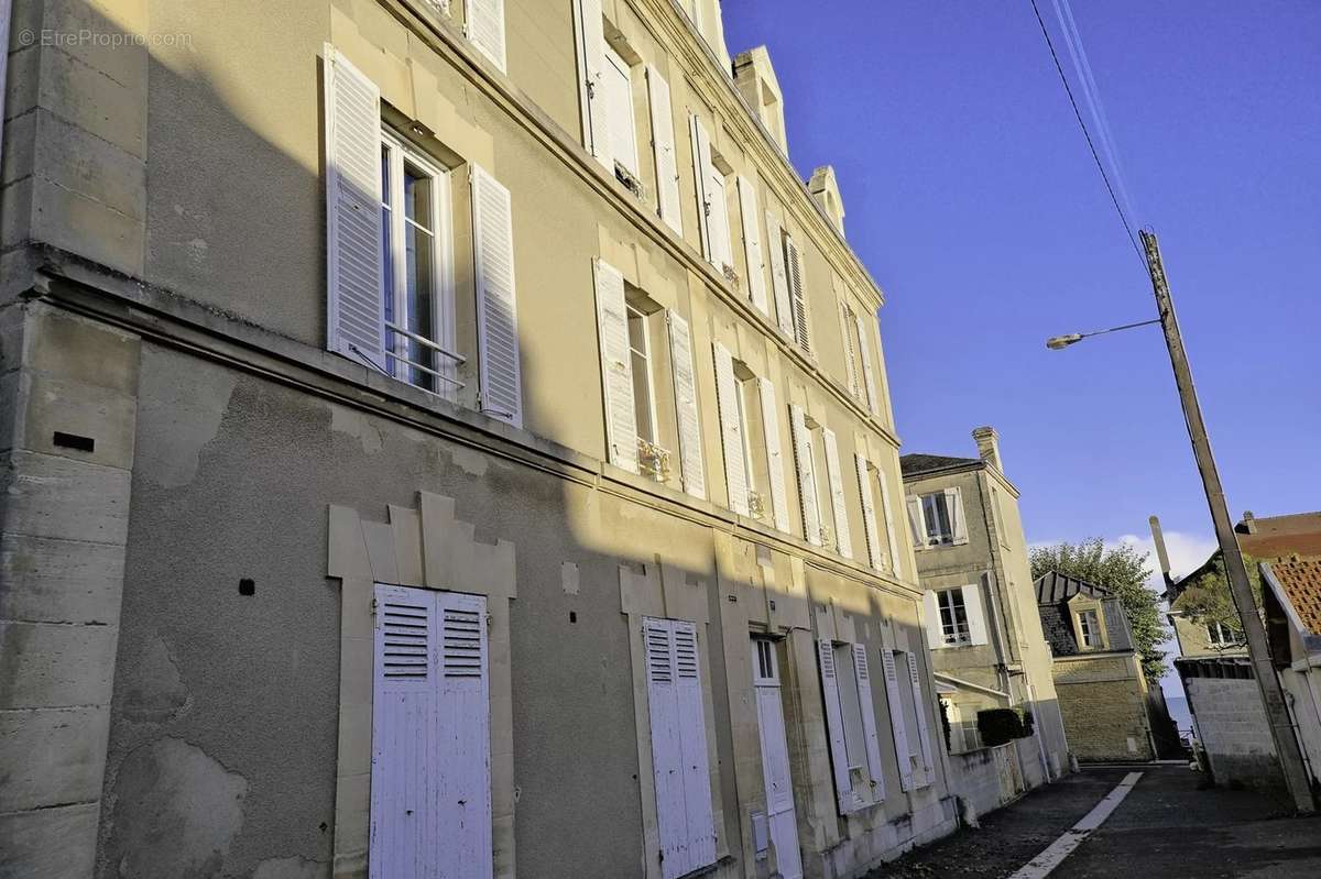 Appartement à SAINT-AUBIN-SUR-MER