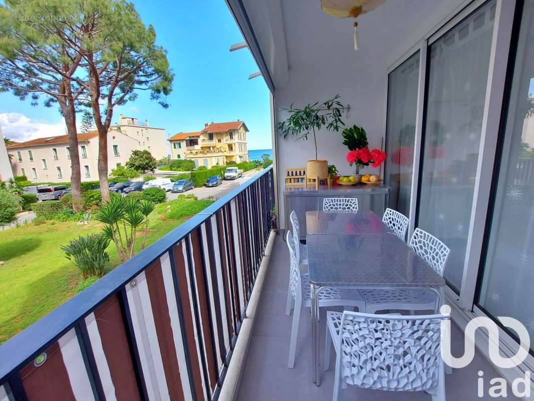 Photo 7 - Appartement à ROQUEBRUNE-CAP-MARTIN