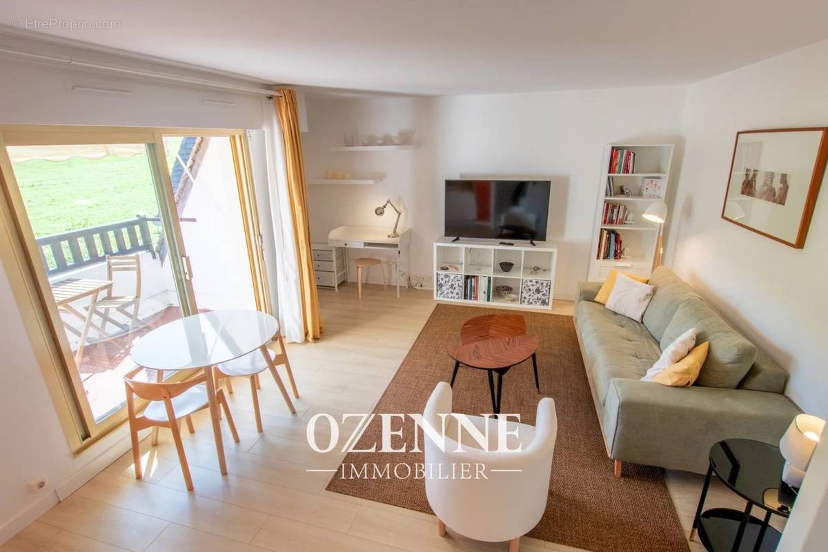 Appartement à BENERVILLE-SUR-MER