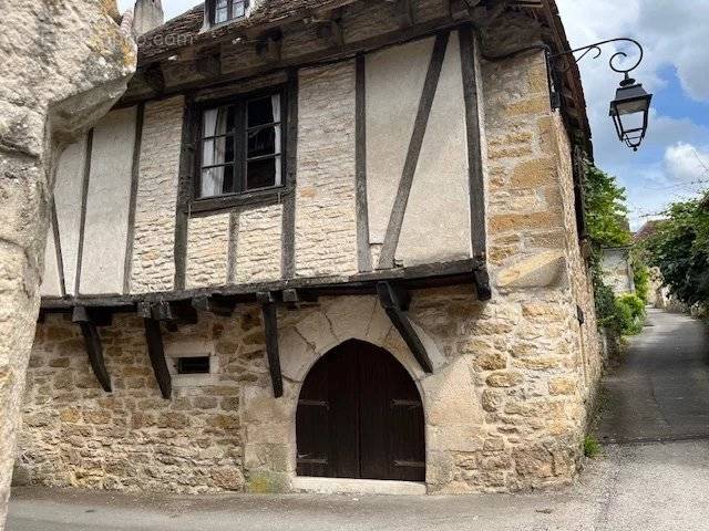 Maison à CARENNAC