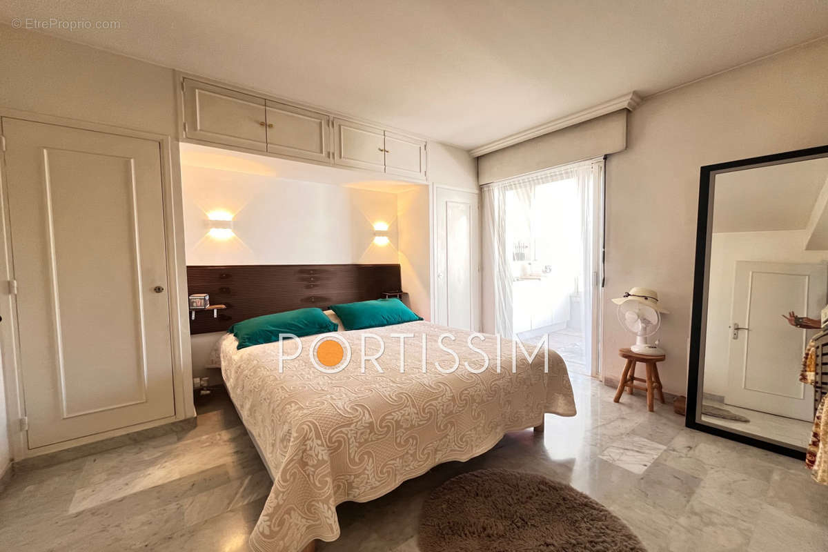 Appartement à CAGNES-SUR-MER