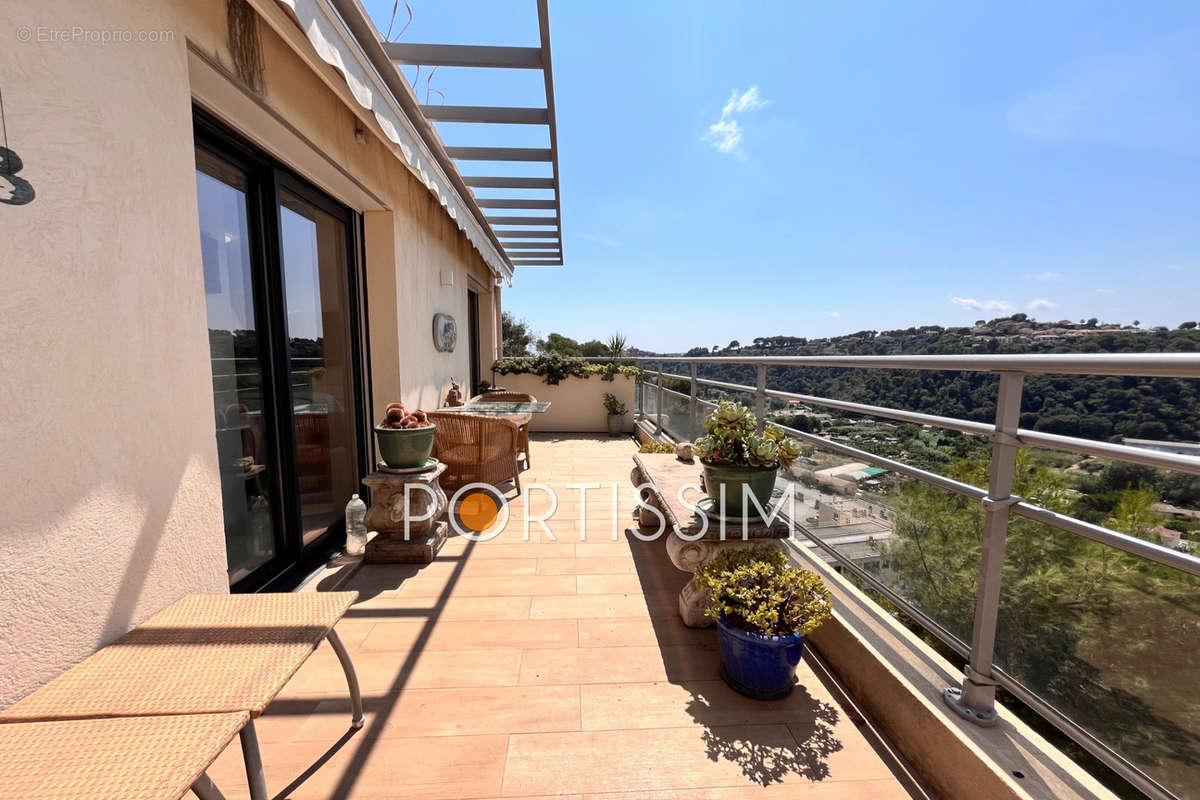 Appartement à CAGNES-SUR-MER