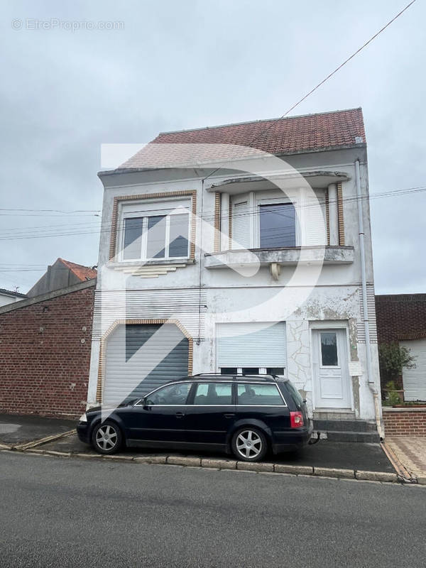 Maison à MARLES-LES-MINES