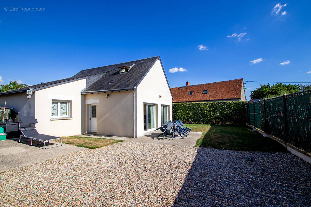 Maison à ATHEE-SUR-CHER