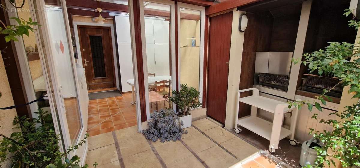 Appartement à ROQUEBRUNE-CAP-MARTIN