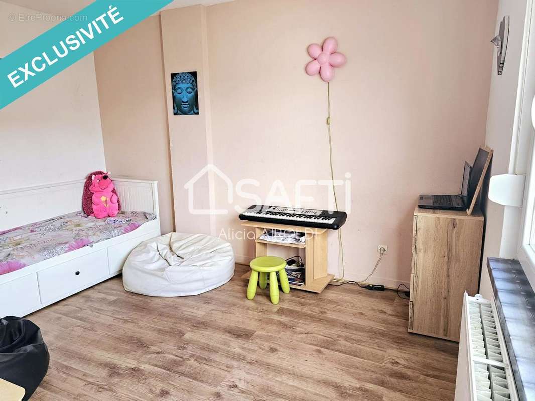 Photo 8 - Appartement à AUDUN-LE-TICHE