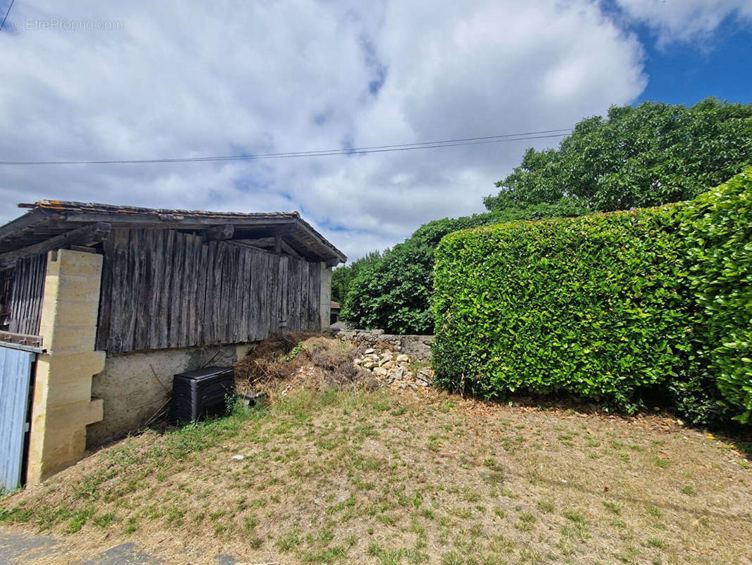 Maison à SAINT-VINCENT-DE-PERTIGNAS