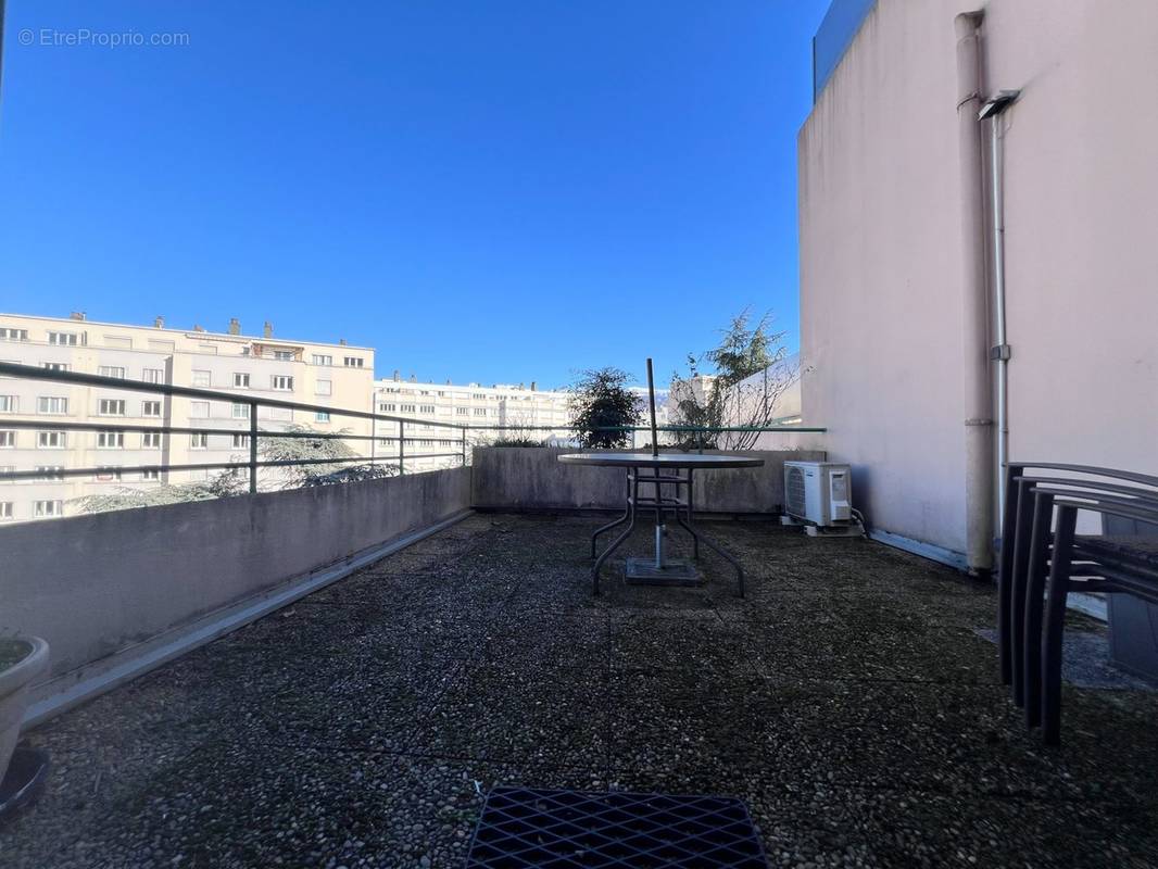 Appartement à GRENOBLE