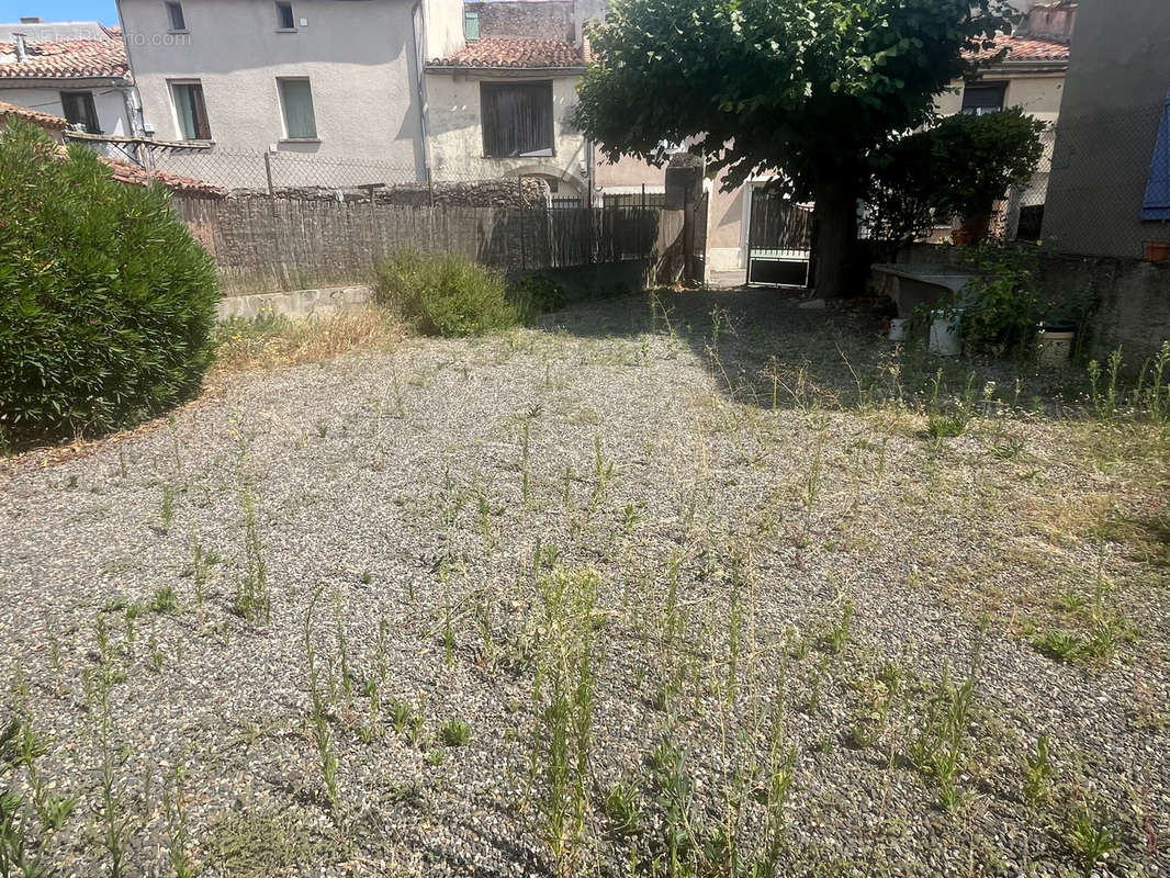 Parking à LIMOUX