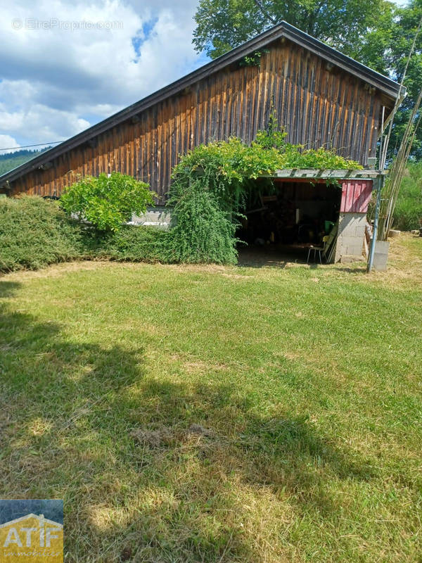 Maison à SAINT-JUST-EN-CHEVALET