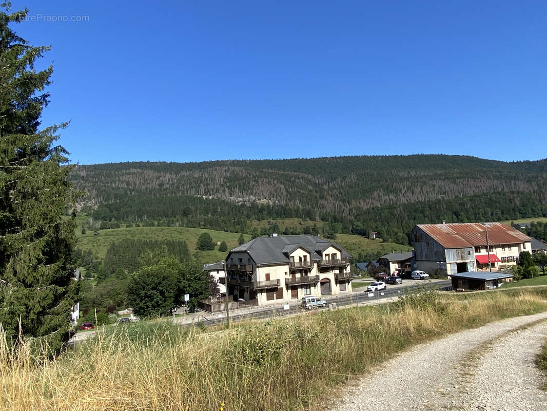 Terrain à MIJOUX