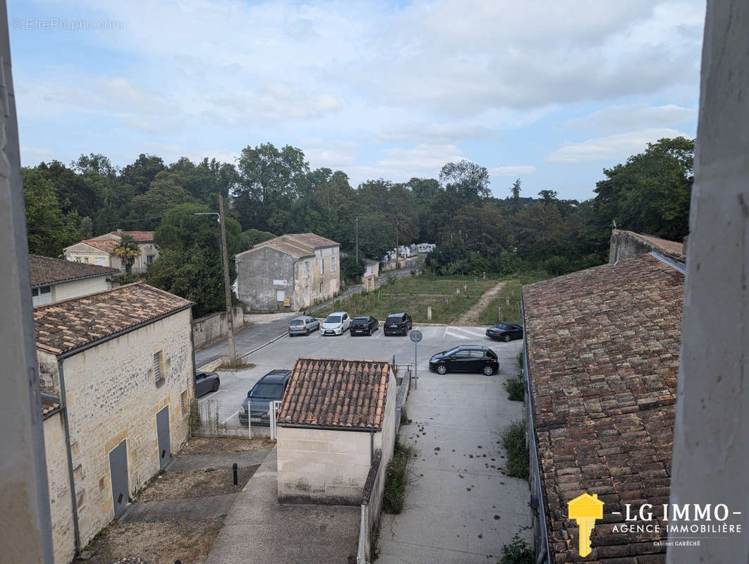 Appartement à JONZAC