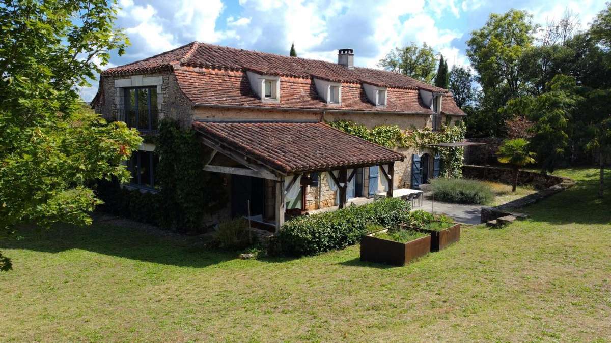 Maison à LIMOGNE-EN-QUERCY