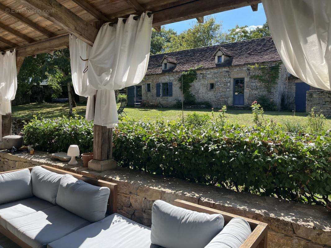 Maison à LIMOGNE-EN-QUERCY