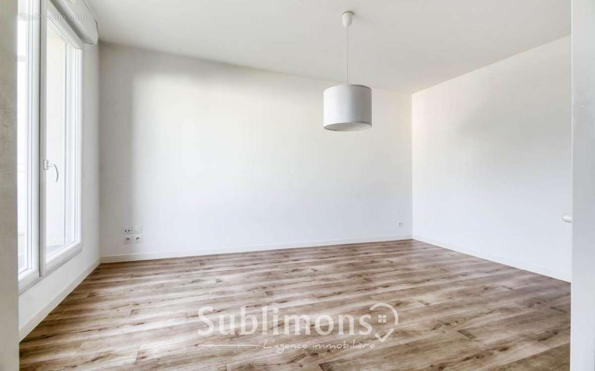 Appartement à SAINT-SEBASTIEN-SUR-LOIRE