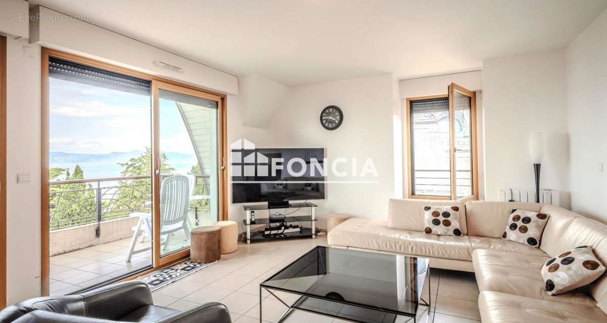 Appartement à EVIAN-LES-BAINS