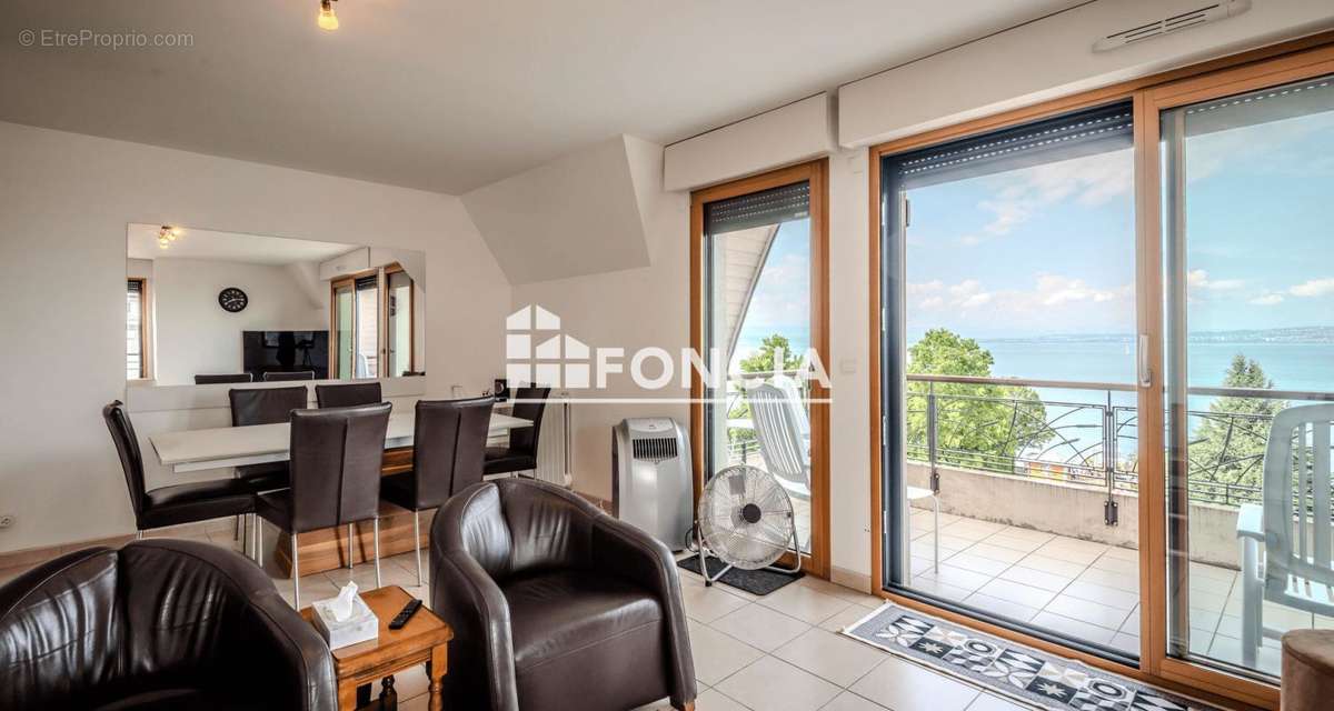 Appartement à EVIAN-LES-BAINS