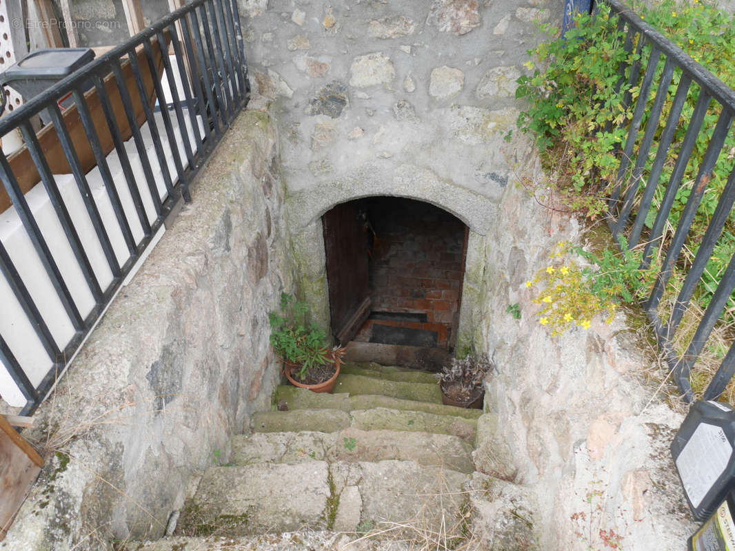 Maison à CHATEAU-CHINON(CAMPAGNE)