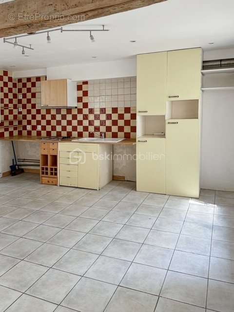 Appartement à PARIS-10E