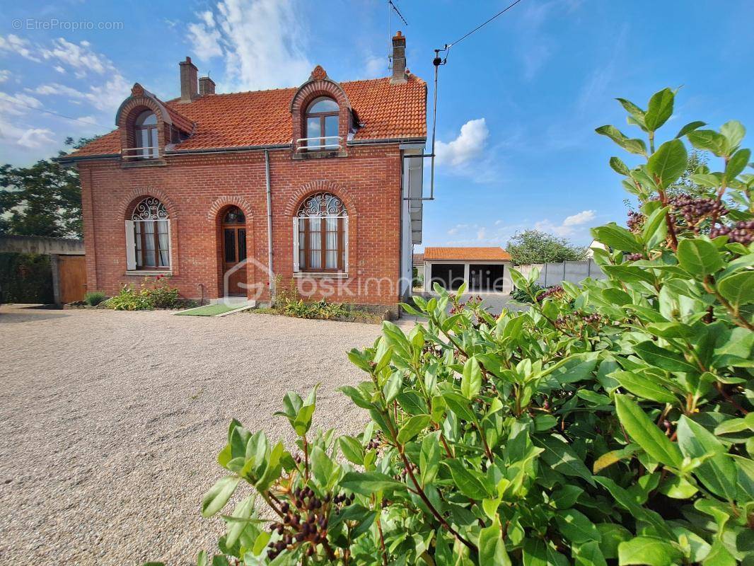 Maison à LA FERTE-SAINT-AUBIN