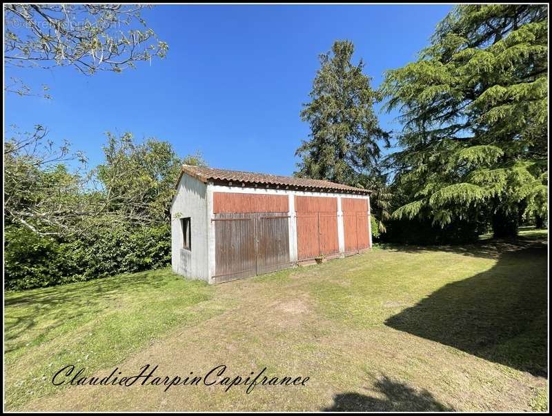 Maison à CLESSE