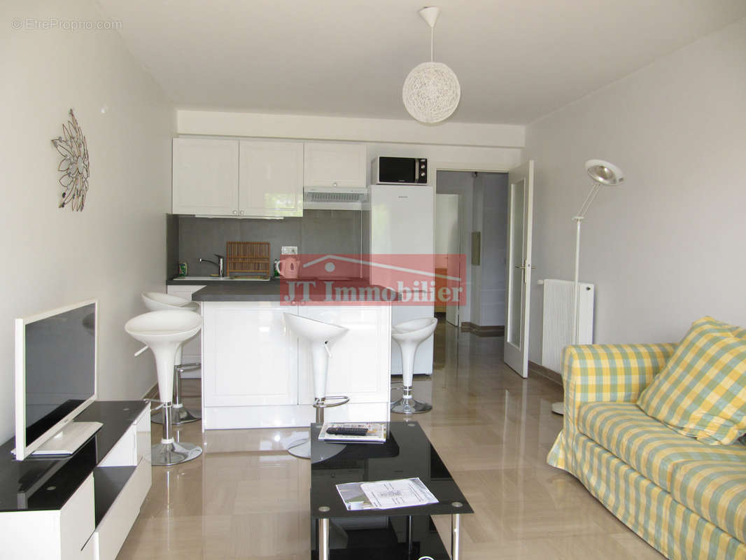 Appartement à CAGNES-SUR-MER