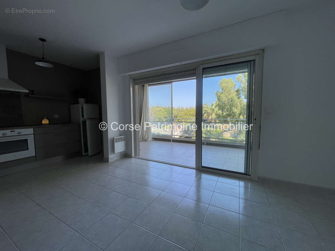 Appartement à PORTO-VECCHIO