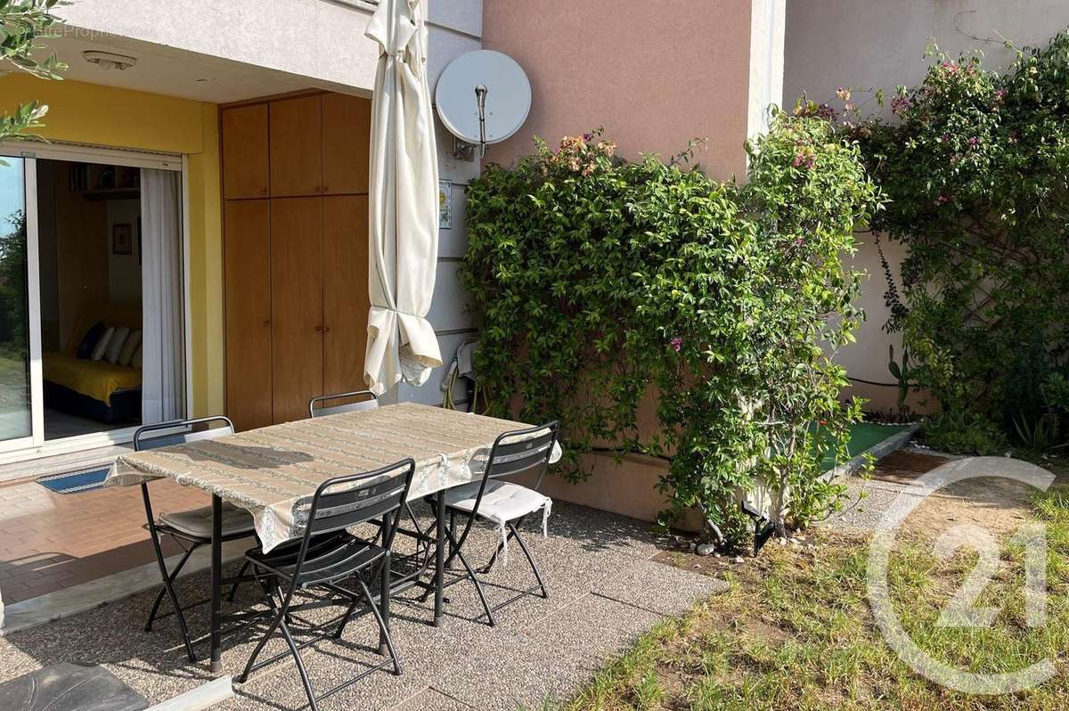 Appartement à ROQUEBRUNE-CAP-MARTIN