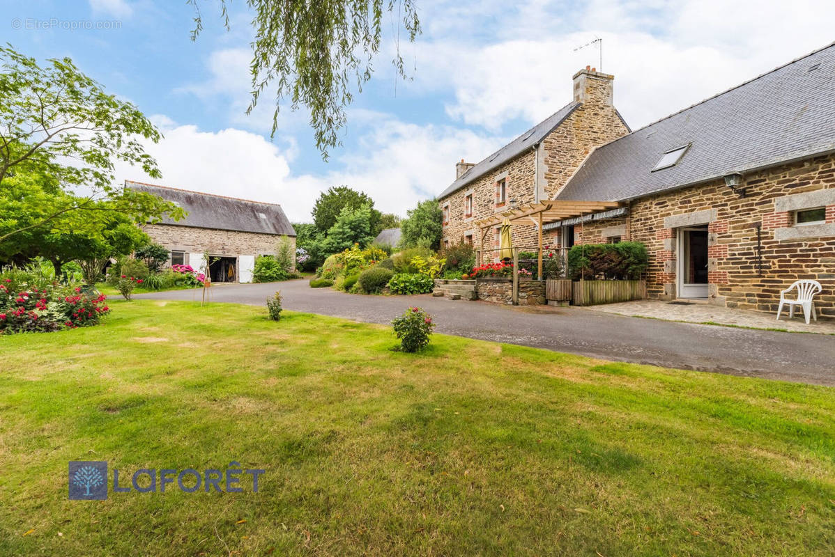 Maison à LANGOAT