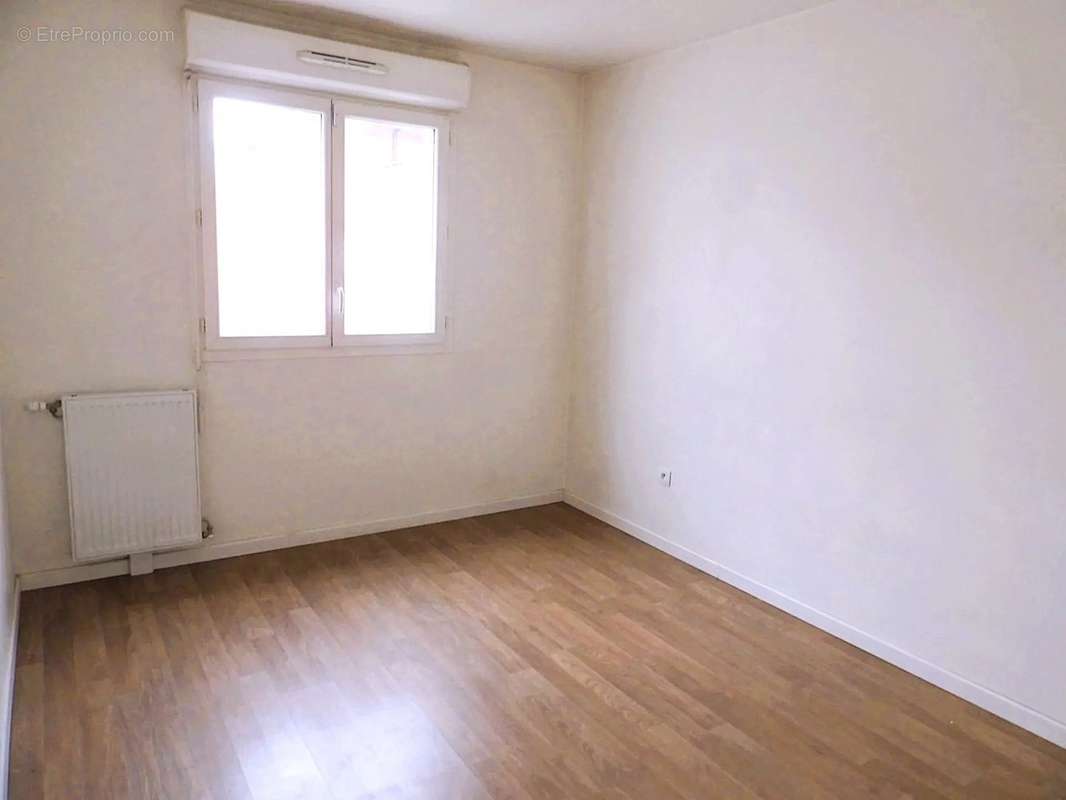 Appartement à MORANGIS