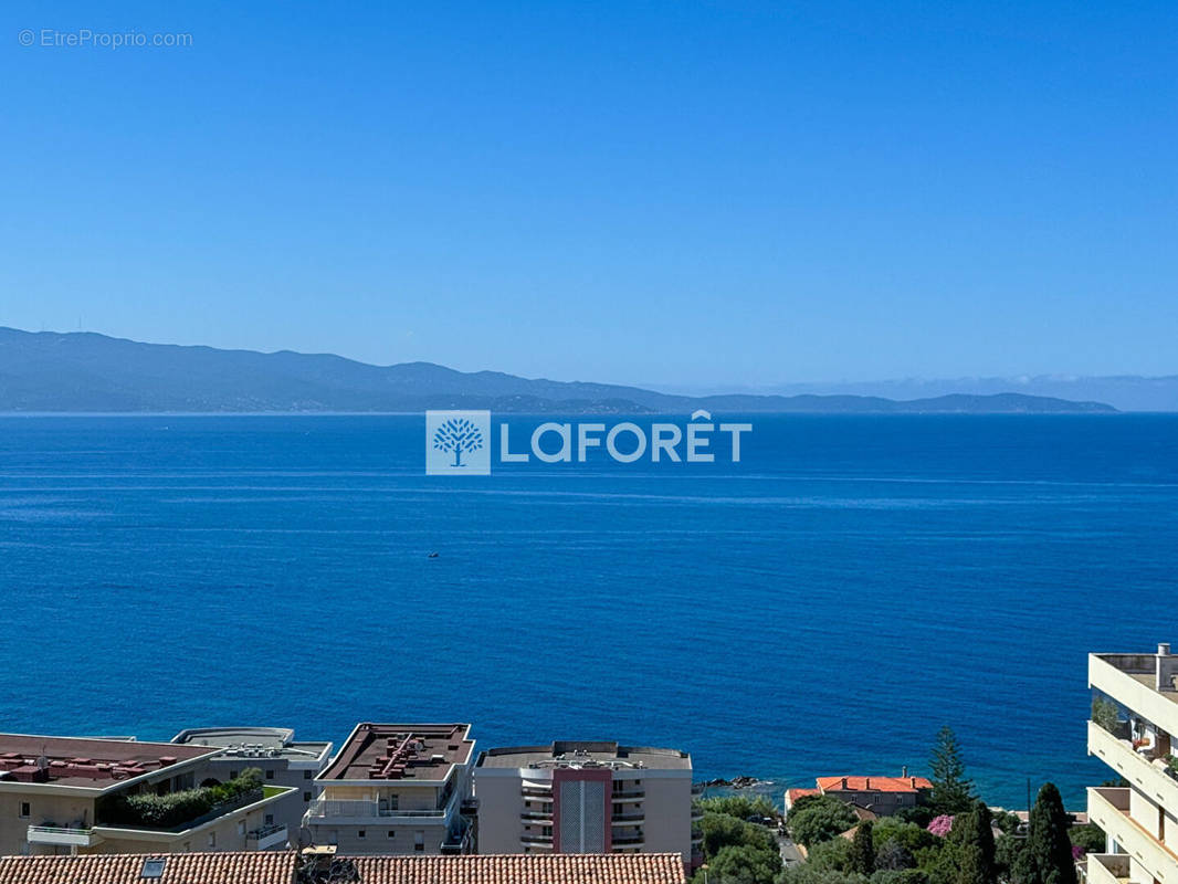 Appartement à AJACCIO